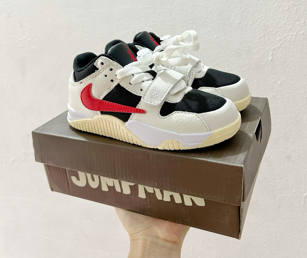 Youth Running Weapon Travis Scott x Jordan Jumpman Jack TR Cream/Black Shoes 017